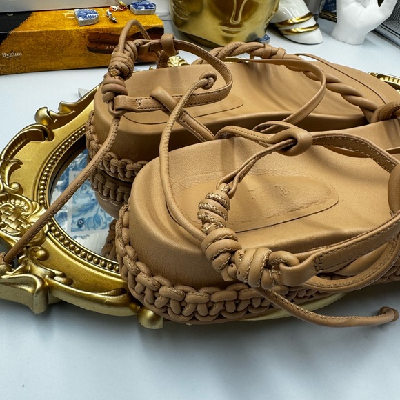 🆕 AJE 🧿 NWOT Tryphena Platform Twist Sandal, Beige - SIZE 37 - Picture 14 of 16